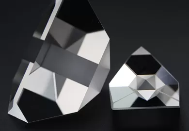 Why Use the Achromatic Lens?