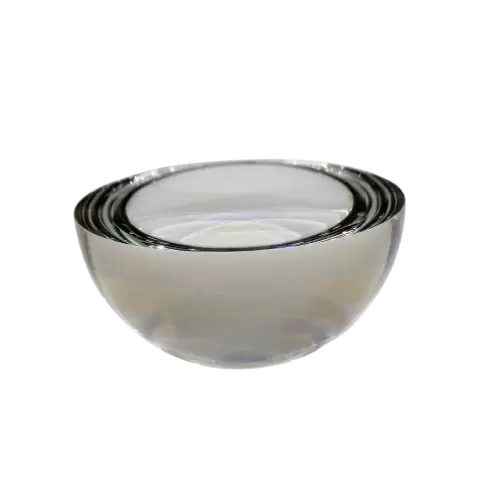 Полусферическая линза